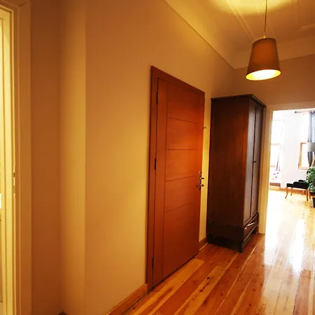 No.196 Suites